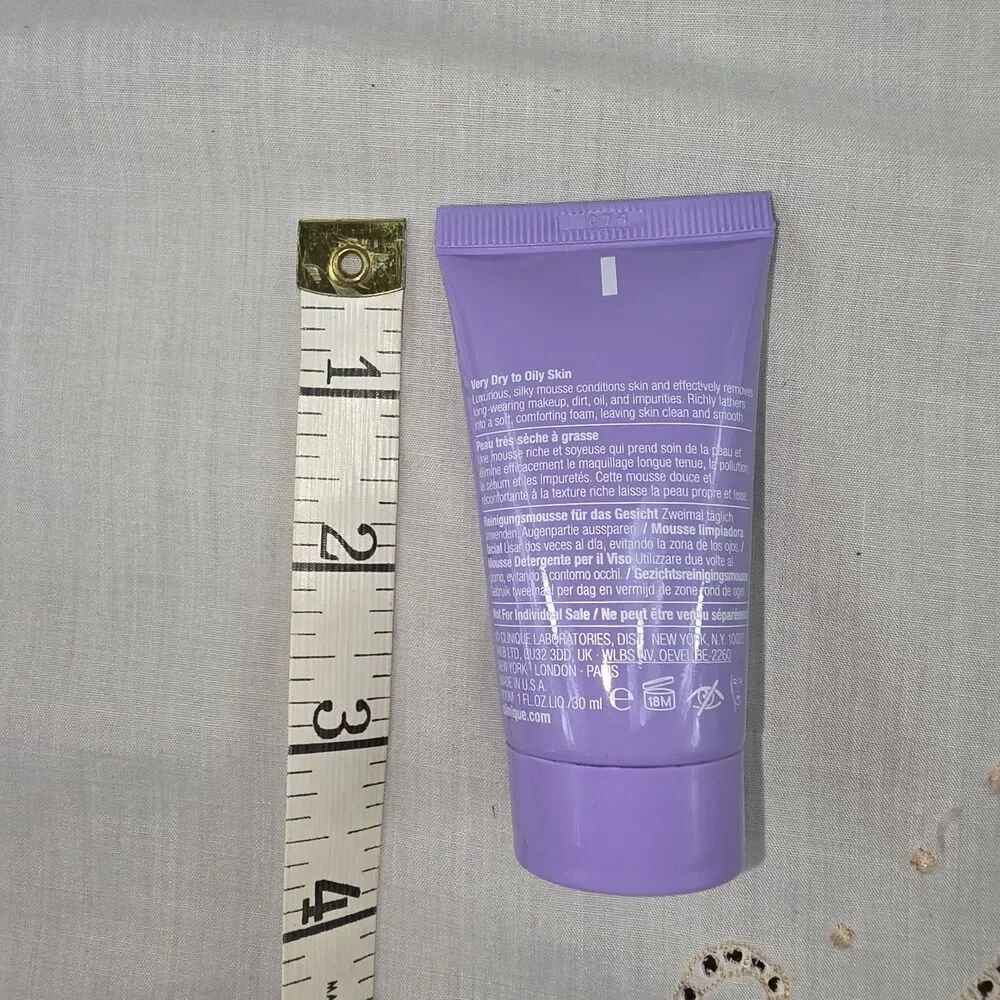Clinique Take The Day Off Facial‎ Cleansing Mousse Very Dry To Oily 1 oz each